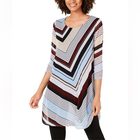 Alfani Women's Chevron Striped Tunic Size M Blue Side Angle Stripe - Picture 1 of 12